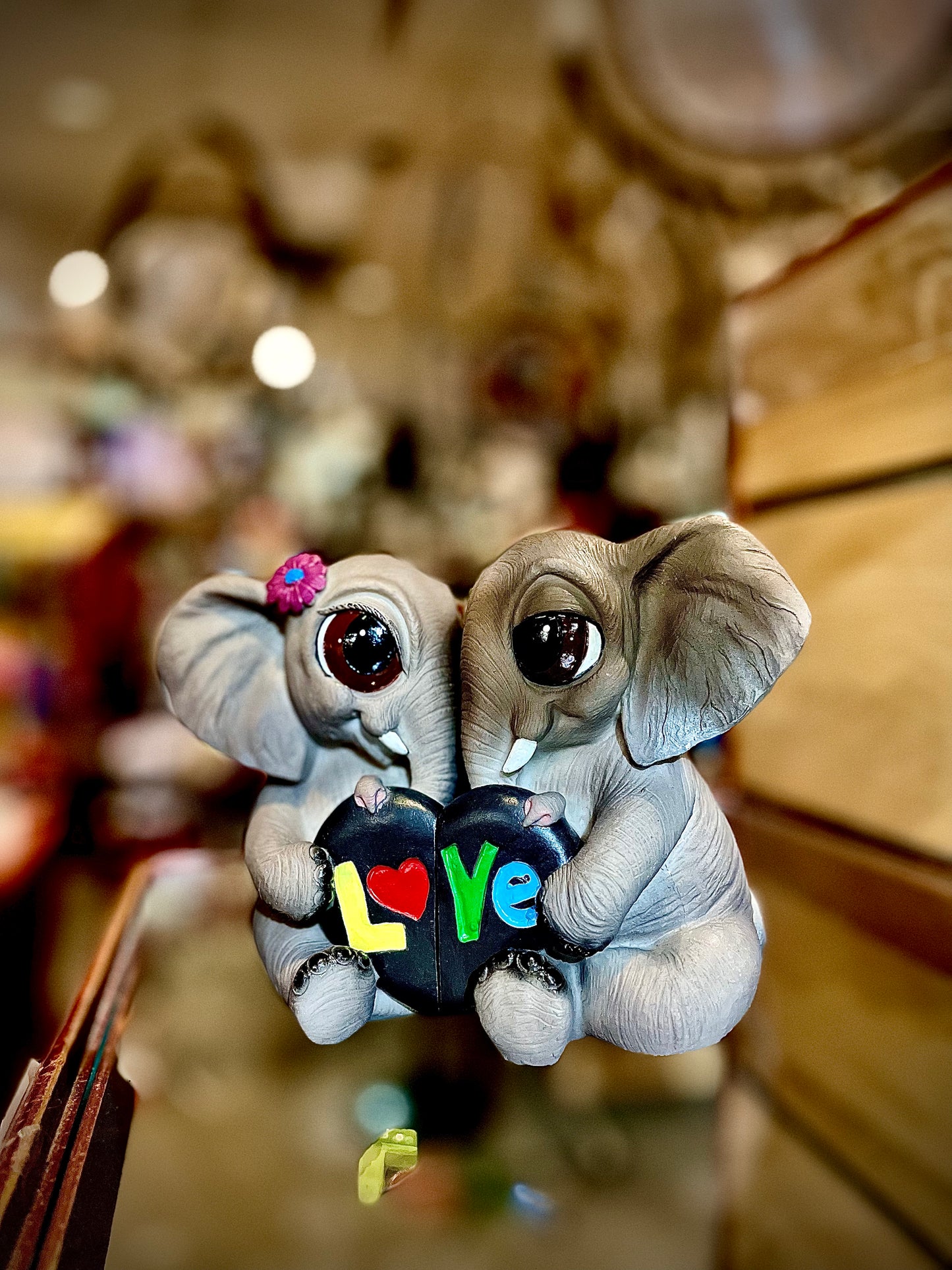 Love Elephant